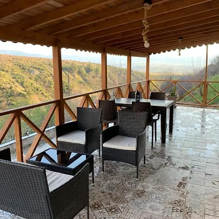 Boutique Stone House In The Kaz Mountains בית נופש